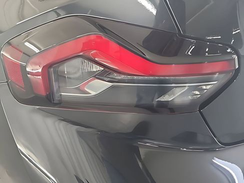 Used 2025 BMW 230i Coupe w/ Convenience Package image 22