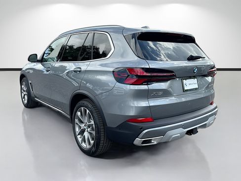 New 2026 BMW X5 sDrive40i RWD image 5