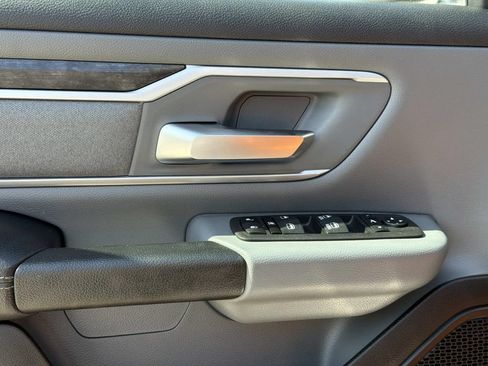 Used 2023 RAM 1500 Big Horn AWD/4WD image 21