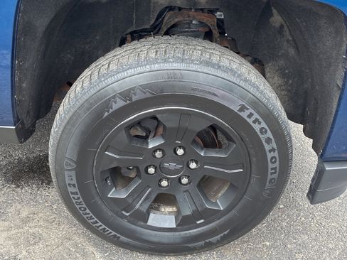 Used 2018 Chevrolet Silverado 1500 LT w/ All Star Edition image 28