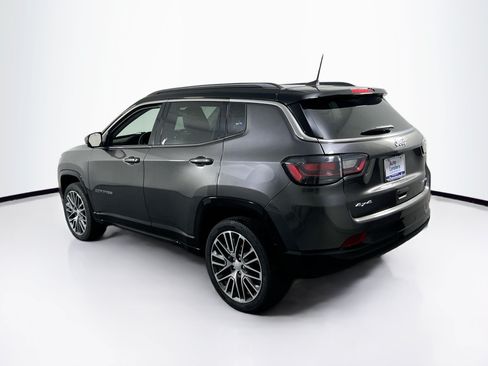 Used 2022 Jeep Compass Limited w/ Elite Group AWD/4WD image 7