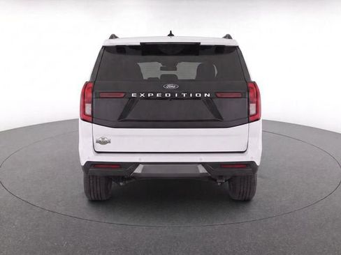 Used 2025 Ford Expedition King Ranch AWD/4WD image 4