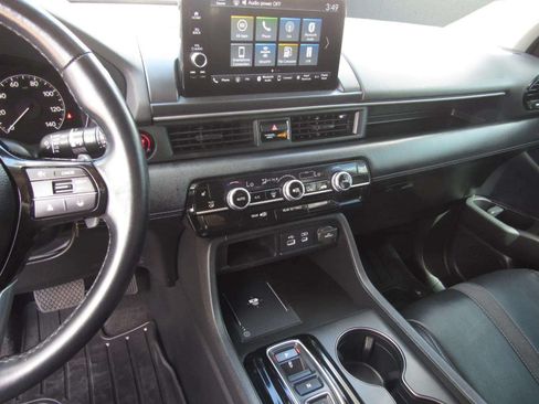Certified 2024 Honda Pilot EX-L image 18