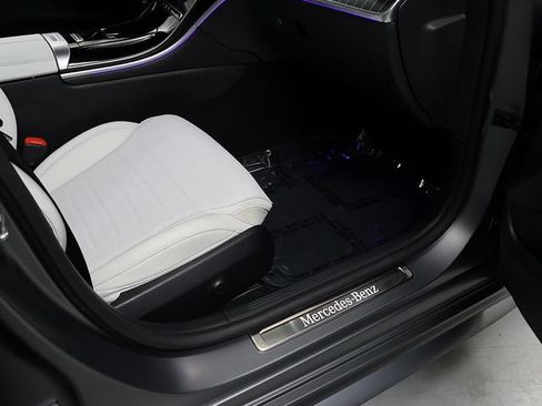 Certified 2023 Mercedes-Benz C 300 4MATIC Sedan image 36