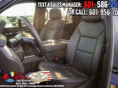 Used 2023 GMC Yukon Denali w/ Max Trailering Package image 8