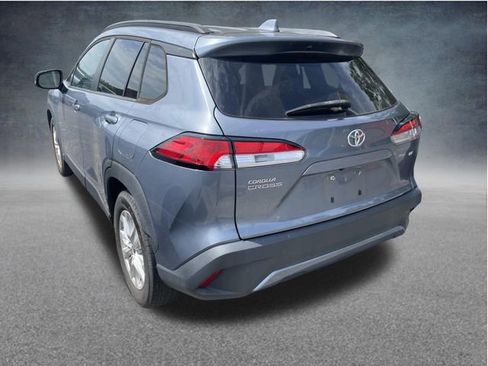 Used 2022 Toyota Corolla Cross LE FWD image 7