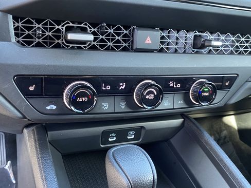 Used 2025 Honda Accord SE image 21