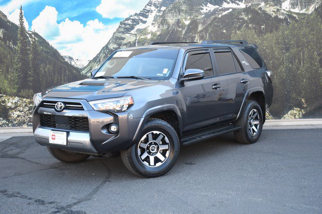 Certified 2023 Toyota 4Runner TRD Off-Road AWD/4WD image 6