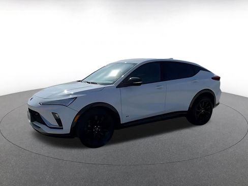 Used 2025 Buick Envista Sport Touring image 8