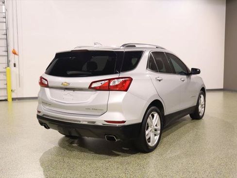 Used 2019 Chevrolet Equinox Premier AWD/4WD image 10