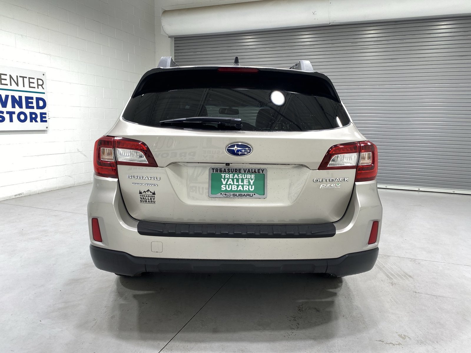 Used 2016 Subaru Outback 2.5i Limited w/ Popular Package #4 AWD/4WD image 7