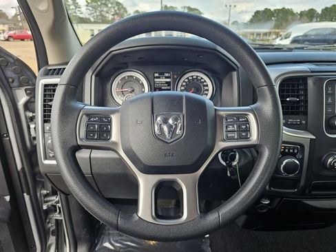 Used 2024 RAM 1500 Classic SLT image 21