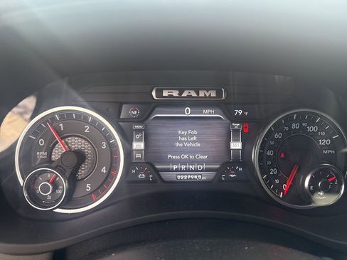 Used 2024 RAM 2500 Laramie w/ Night Edition image 15