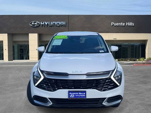 Used 2023 Kia Sportage EX image 2