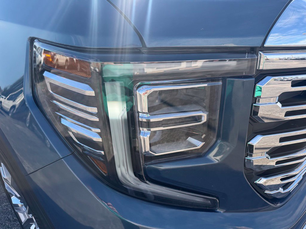 Used 2026 GMC Sierra 1500 Denali AWD/4WD image 6
