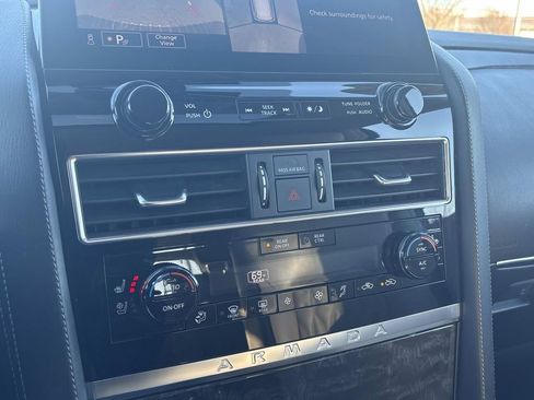 Used 2023 Nissan Armada Platinum w/ Captain's Chairs Package image 35