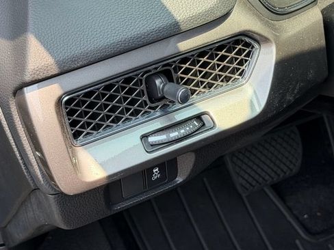 Certified 2025 Acura Integra FWD image 13
