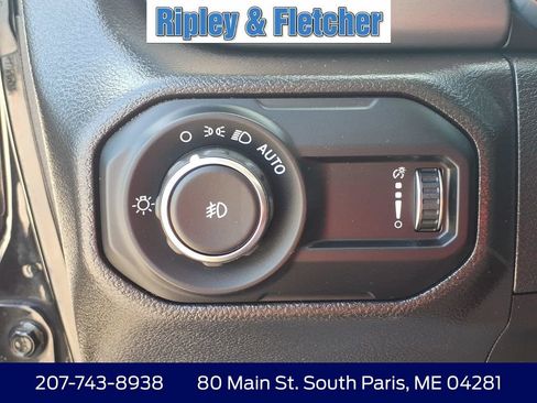 Used 2023 Jeep Wrangler Unlimited Sport AWD/4WD image 17