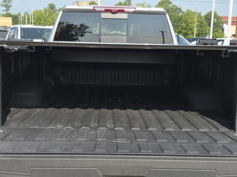 Certified 2026 GMC Sierra 3500 Denali Ultimate AWD/4WD image 10