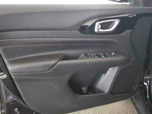 New 2026 Jeep Compass Trailhawk AWD/4WD image 5