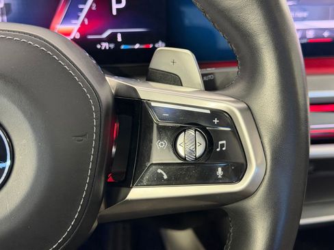 Certified 2023 BMW 760i xDrive image 26