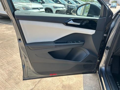 New 2026 Volkswagen Taos S FWD image 18