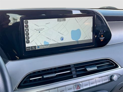 Used 2022 Hyundai Palisade SEL w/ Premium Package image 13