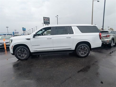 New 2026 GMC Yukon XL Elevation image 7
