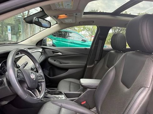 Used 2023 Buick Encore GX Essence w/ Experience Buick Package FWD image 13