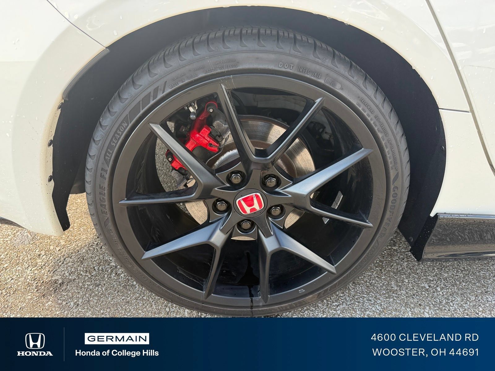 Used 2024 Honda Civic Type R image 6