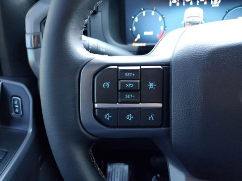 Used 2025 Ford F150 XLT w/ Equipment Group 301A Standard image 18