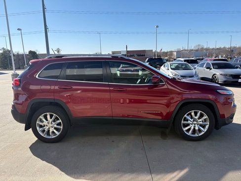 Used 2015 Jeep Cherokee Limited image 4