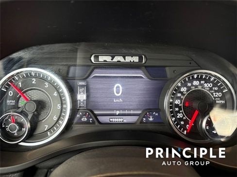 Used 2025 RAM 1500 Laramie image 18