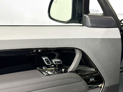 New 2026 Land Rover Range Rover Sport SV AWD/4WD image 20