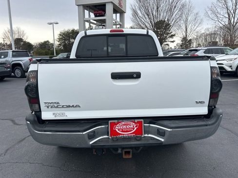 Used 2013 Toyota Tacoma 4x4 Double Cab w/ TRD Off-Road Pkg image 6