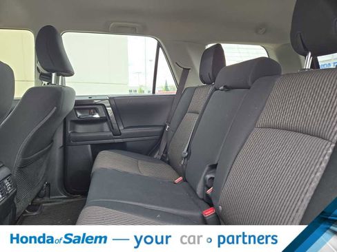 Used 2024 Toyota 4Runner TRD Off-Road w/ 4Runner Black Package (TMS) image 12