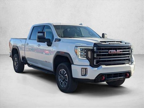 Used 2022 GMC Sierra 2500 AT4 image 3