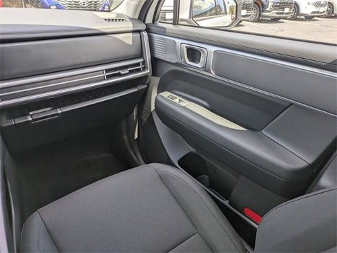 New 2026 Hyundai Santa Fe SE image 16