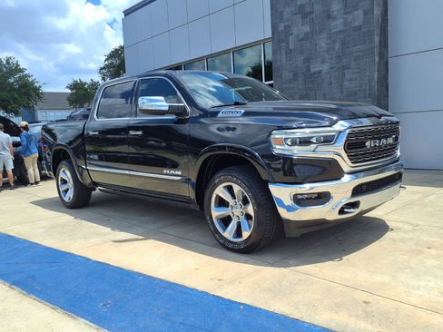 Used 2022 RAM 1500 Limited RWD image 2