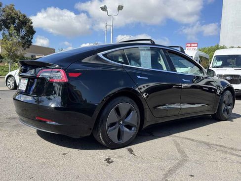 Used 2018 Tesla Model 3 RWD image 13