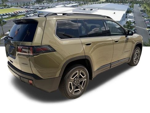 New 2026 Jeep Cherokee Laredo image 4