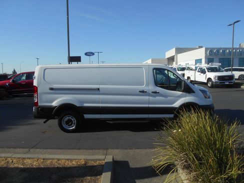 Used 2024 Ford Transit 250 XL w/ Upfitter Package image 4