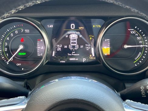 Used 2023 Jeep Wrangler Unlimited Sahara w/ Cold Weather Group AWD/4WD image 37