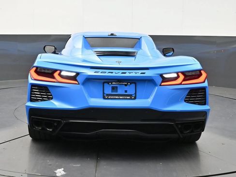 Used 2024 Chevrolet Corvette Stingray Convertible w/ 1LT RWD image 4