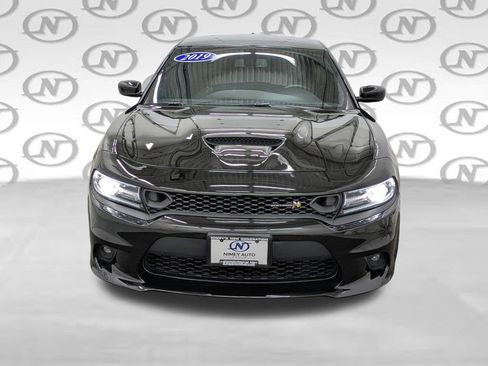 Used 2019 Dodge Charger Scat Pack w/ Plus Group RWD image 23