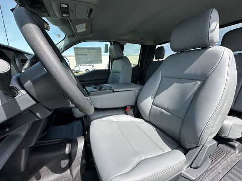 New 2026 Ford F350 XL w/ XL Chrome Package AWD/4WD image 15