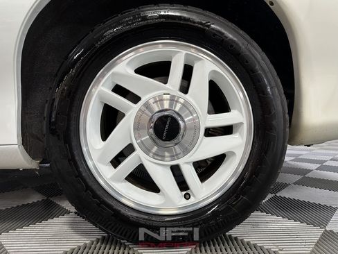 Used 1993 Chevrolet Camaro Z28 RWD image 22