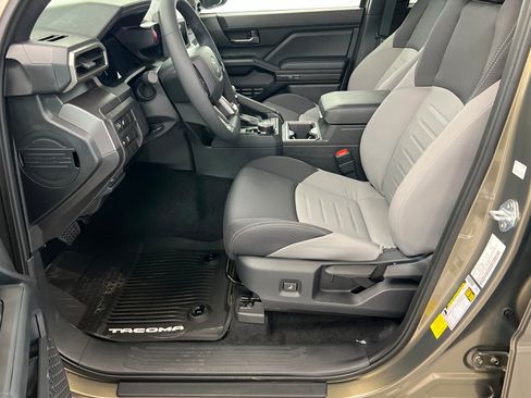 New 2026 Toyota Tacoma TRD Off-Road AWD/4WD image 17