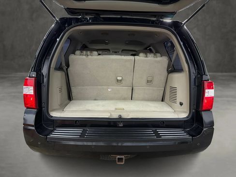 Used 2012 Ford Expedition XLT RWD image 11