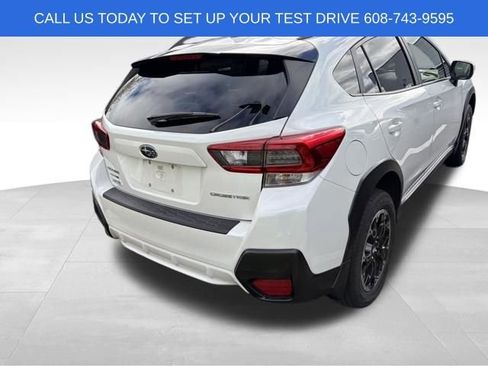 Used 2022 Subaru Crosstrek 2.0i Premium w/ Moonroof Package AWD/4WD image 3